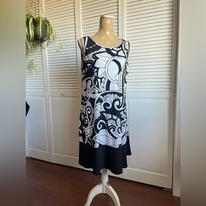 RN studio dress Sz 12 black white